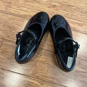 Girls tap shoes